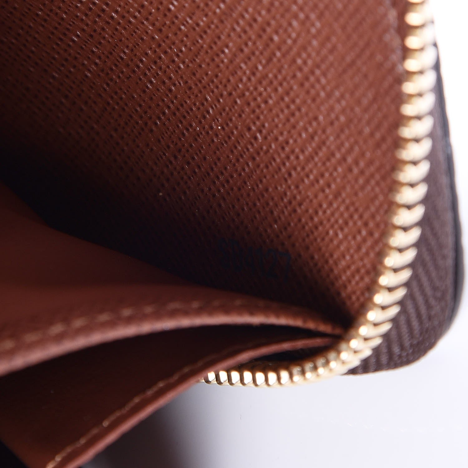 Louis Vuitton Monogram Zippy Wallet 7 of 8
