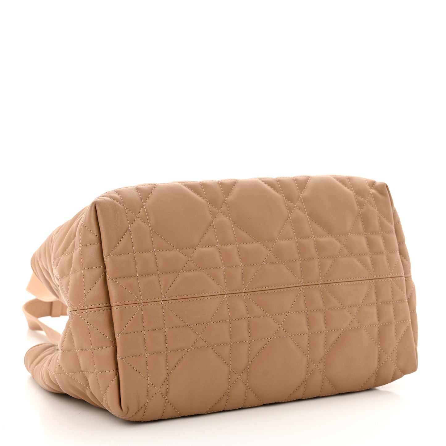 Calfskin Macrocannage Medium Toujours Tan