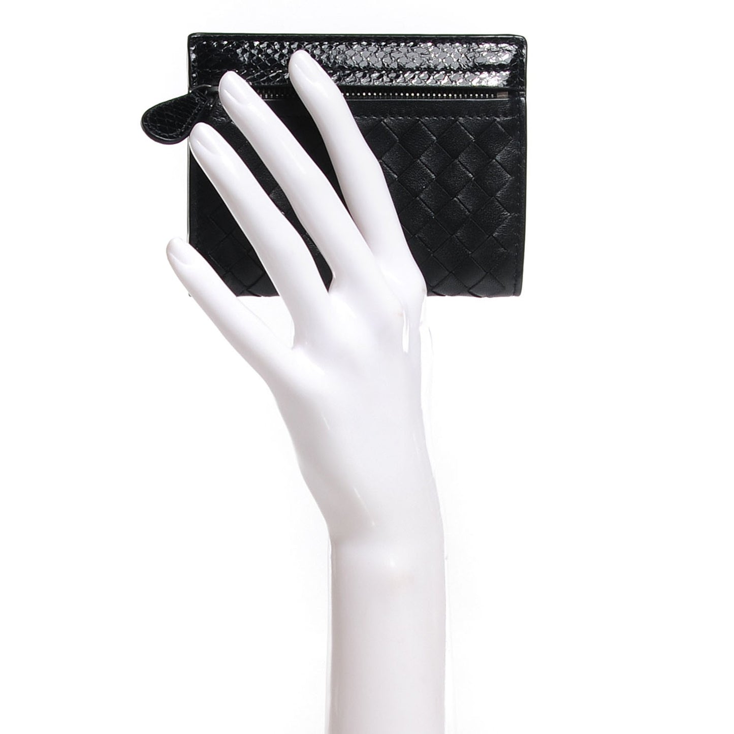 Nappa Intrecciato Ayers Trim Bi-Fold Wallet Nero Black