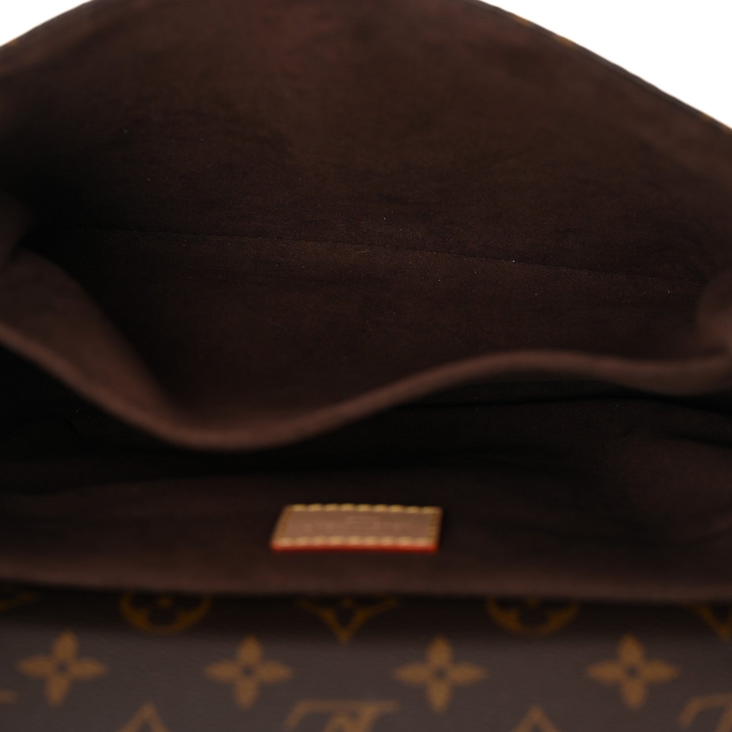 Louis Vuitton Monogram Pochette Metis 5 of 9