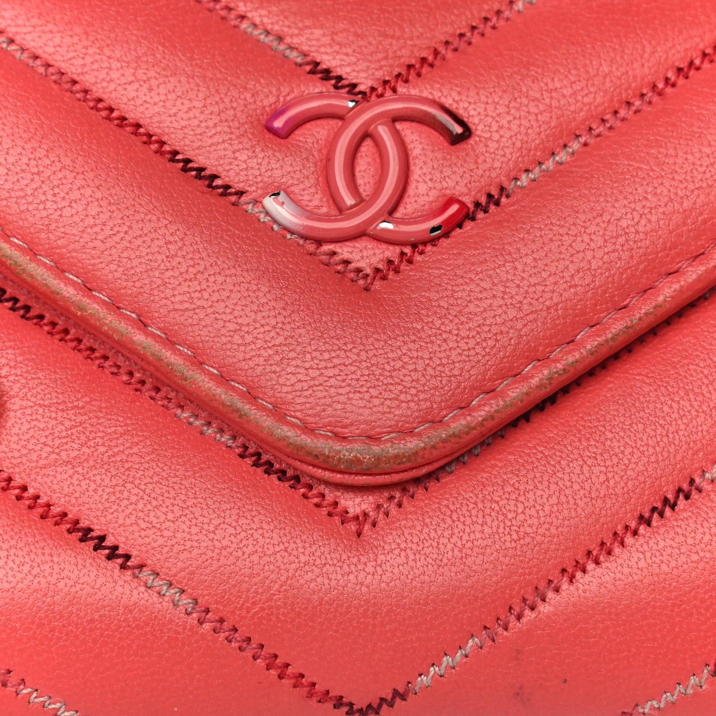 Lambskin Chevron Quilted Card Holder Pink