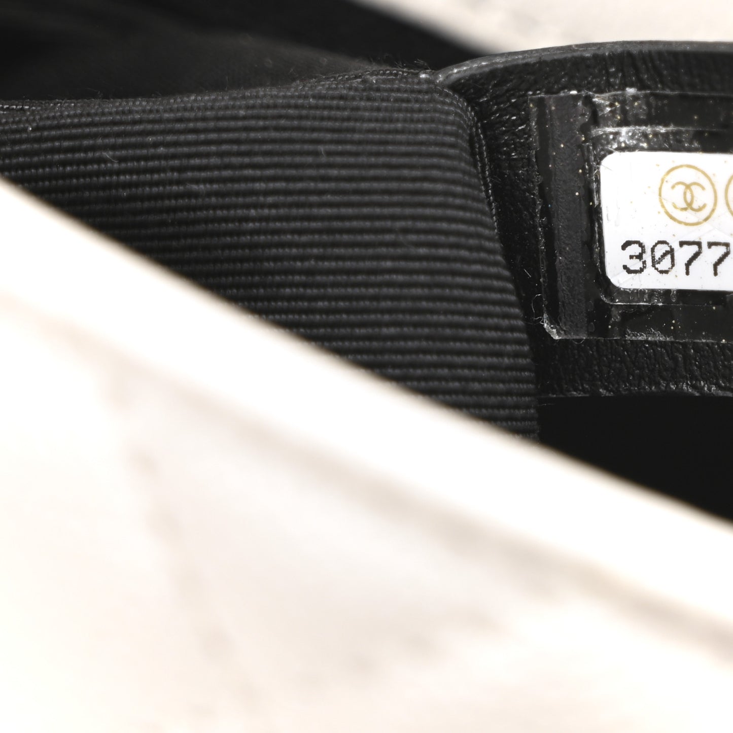 Caviar Quilted My Everything Small Flap White Black