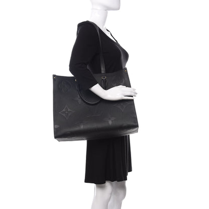 Louis Vuitton Empreinte Monogram Giant Onthego GM Black 3 of 11