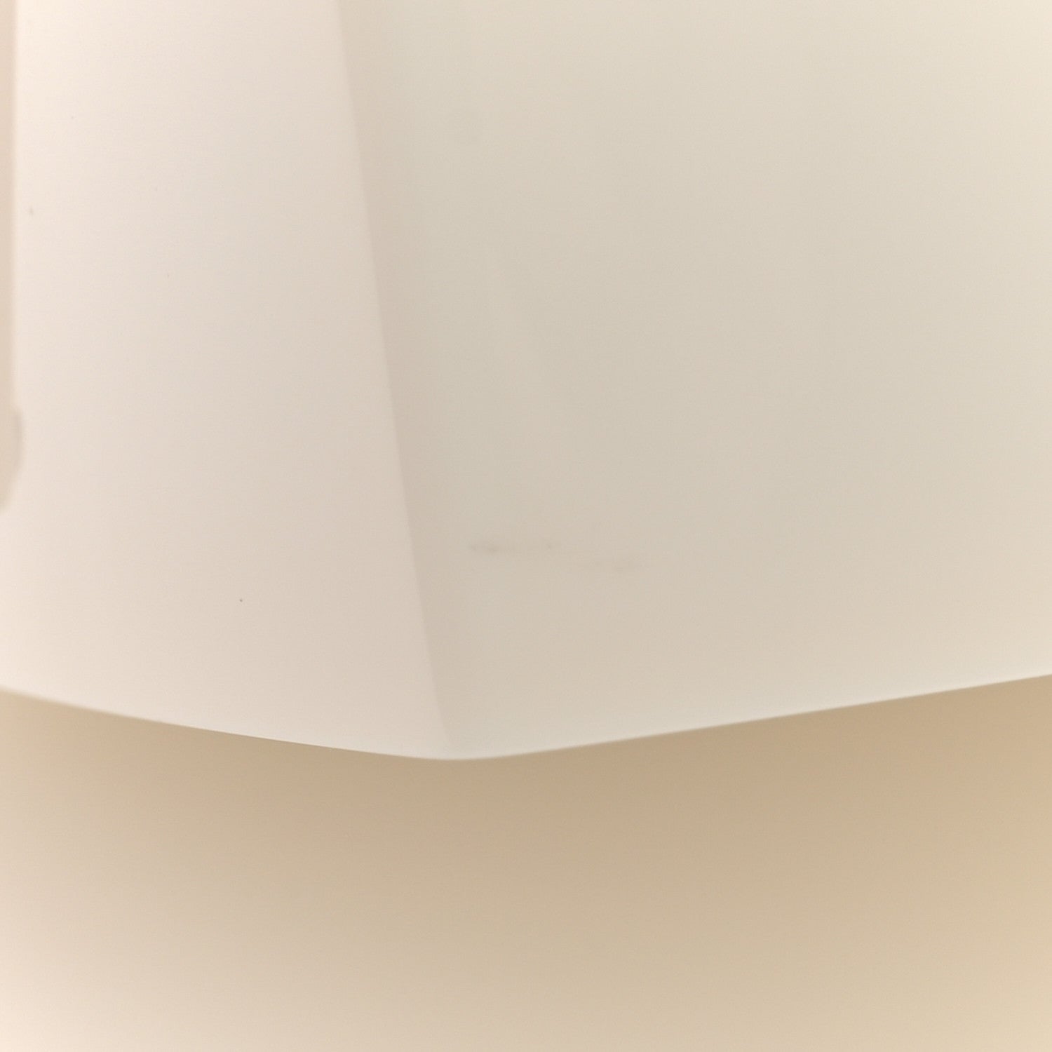 Chanel Plexiglass Vanity Box Ivory 8 of 9