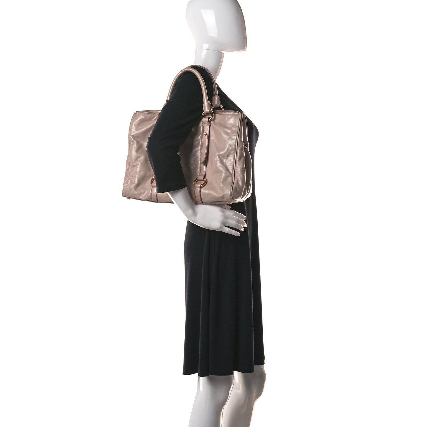 Vitello Shine Tote Mughetto