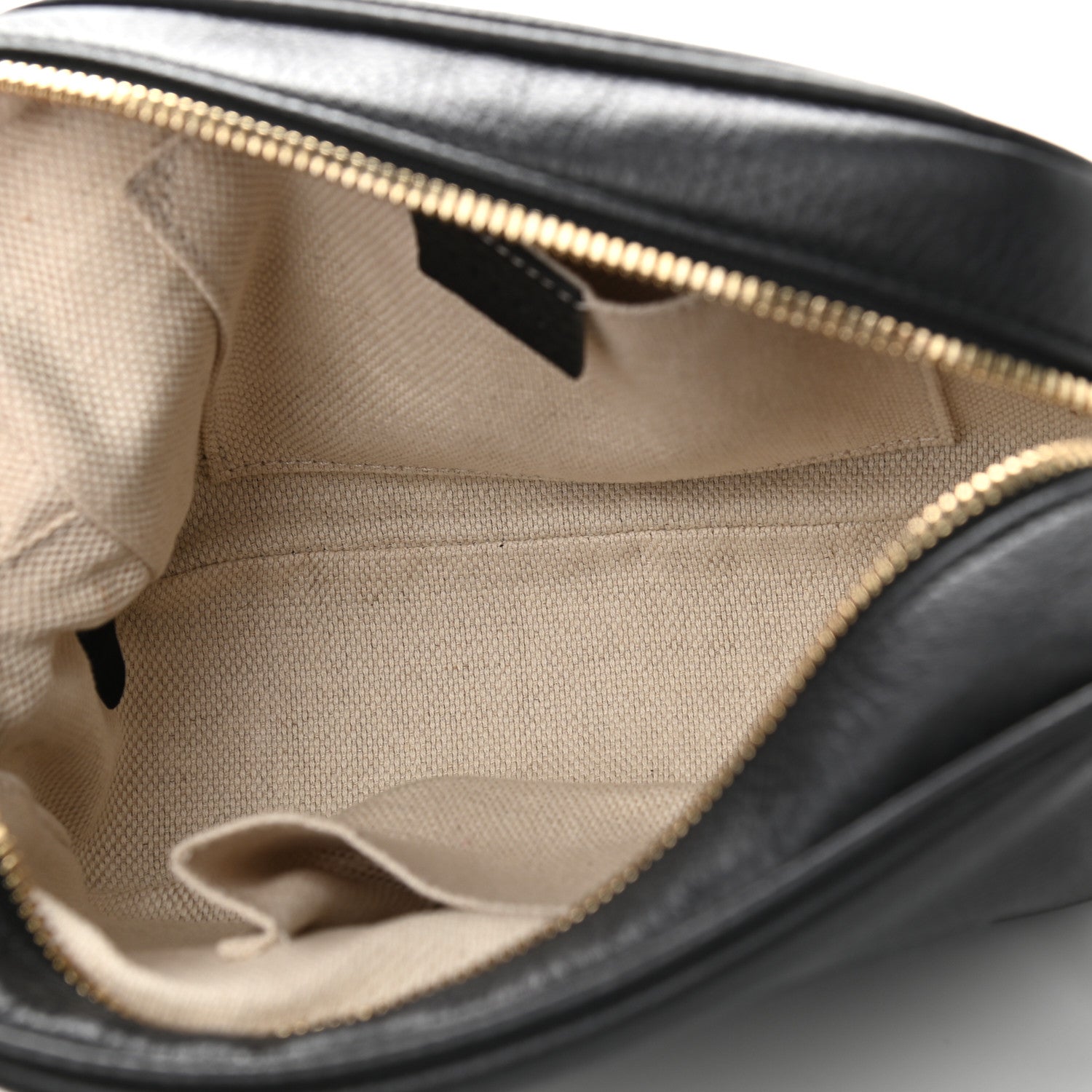 Gucci Pebbled Calfskin Small Soho Disco Bag Black 5 of 10