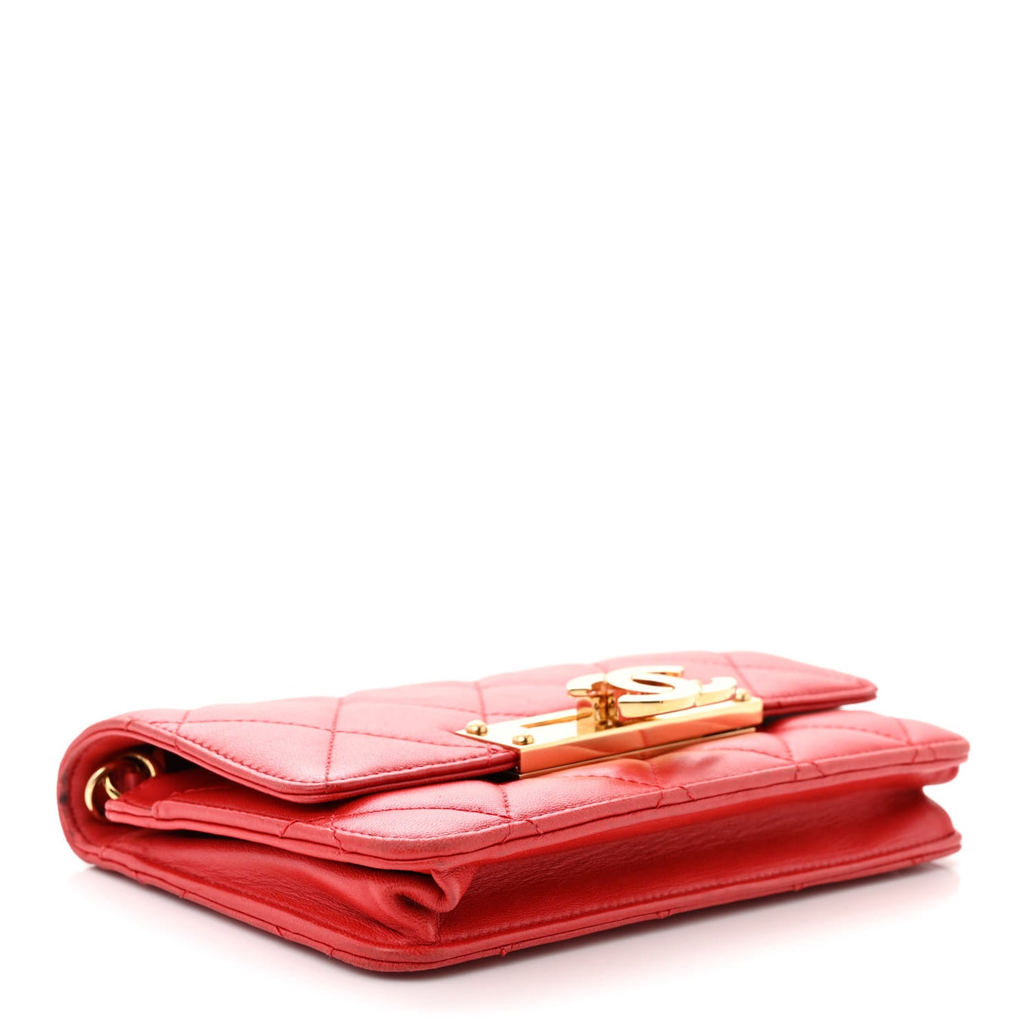Lambskin Quilted Golden Class Wallet on Chain WOC Red
