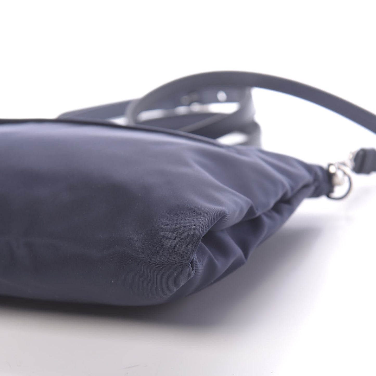 Tessuto Nylon Saffiano Flat Messenger Bag Baltico