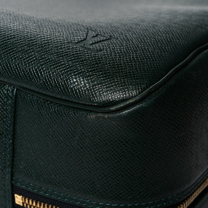 Louis Vuitton Taiga Helanga 1 Poche Epicea 18 of 18