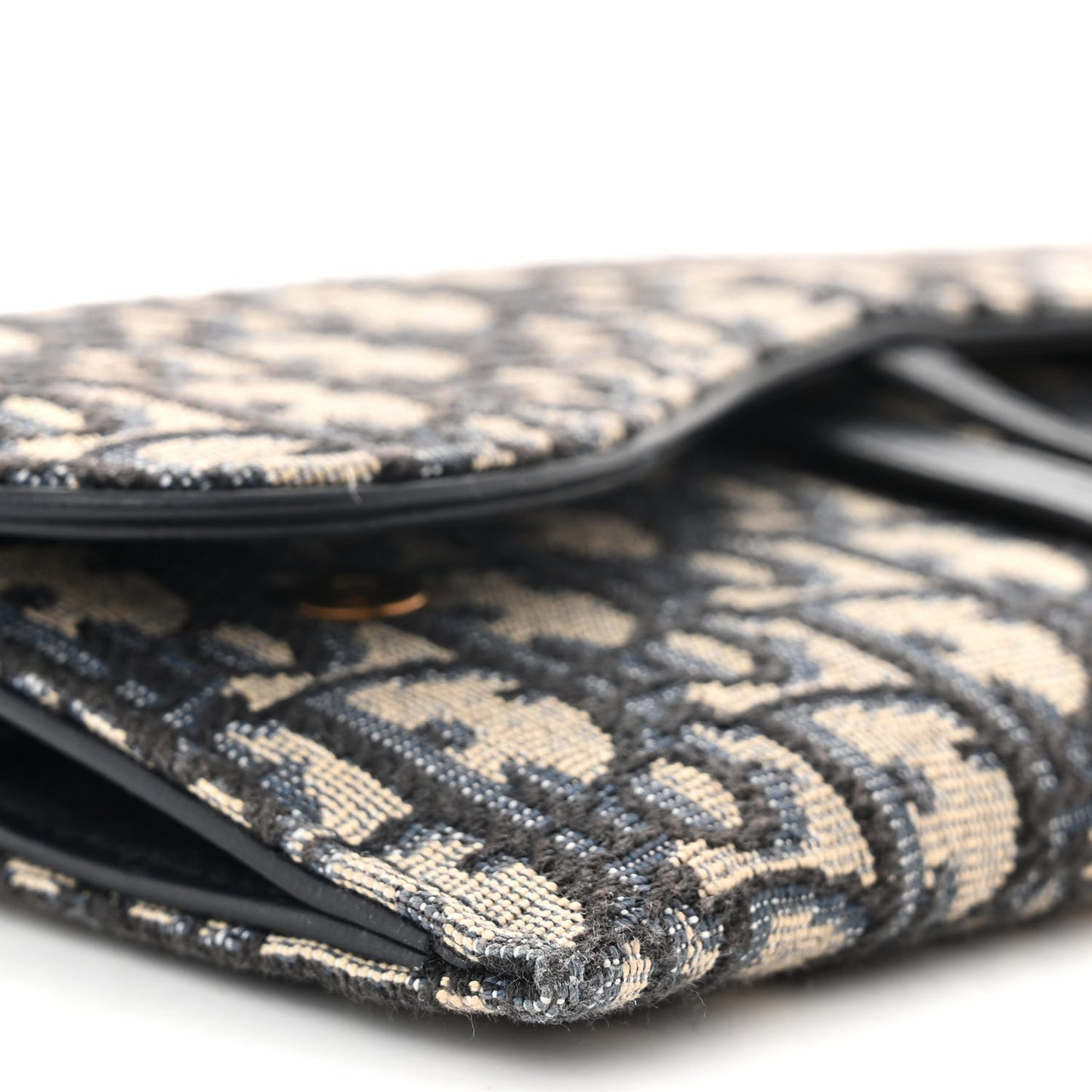 Oblique Saddle Chain Long Wallet Blue