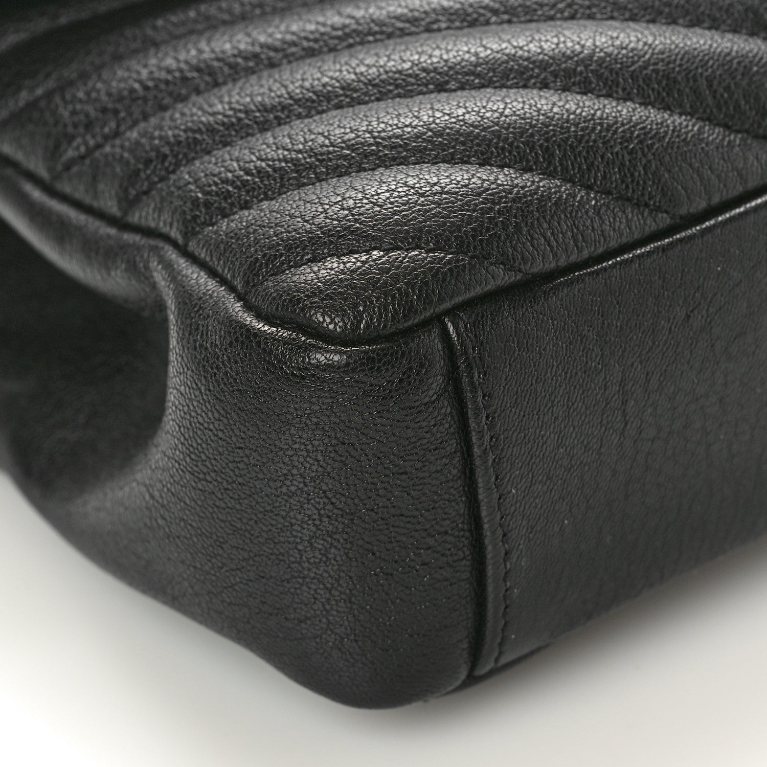 Saint Laurent Sheepskin Matelasse Chevron Monogram Medium College Bag Black 9 of 10