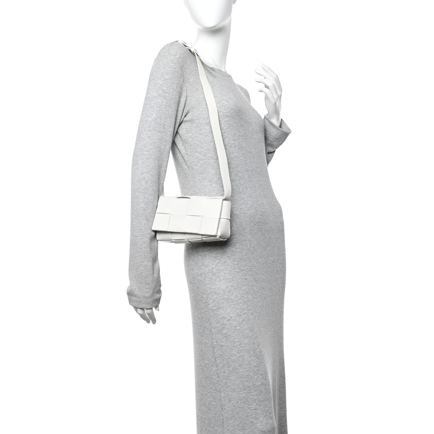 Bottega Veneta Nappa Maxi Intreccio The Belt Cassette Bag White 2 of 10