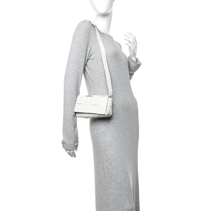 Bottega Veneta Nappa Maxi Intreccio The Belt Cassette Bag White 2 of 10