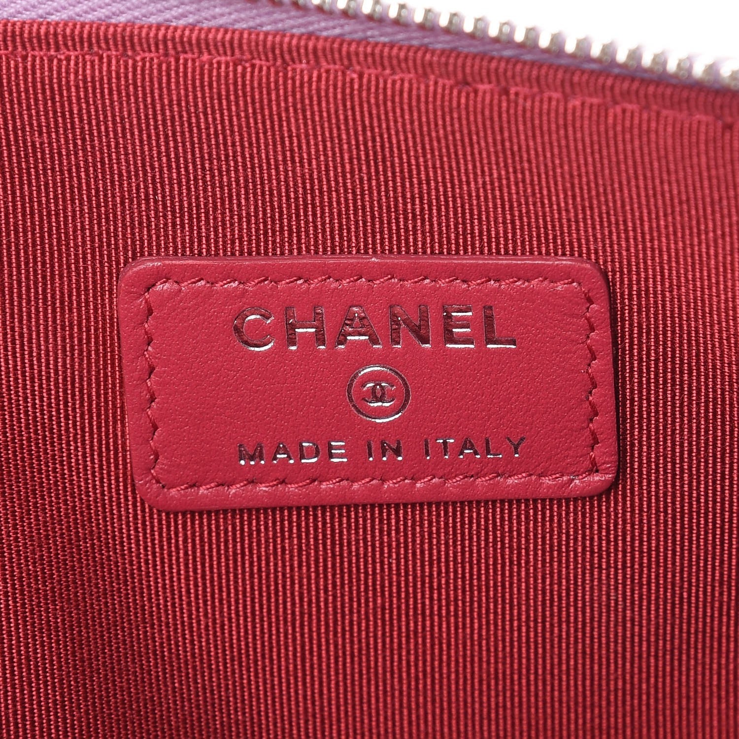 Chanel Iridescent Lambskin Quilted Medium Gabrielle Cosmetic Case Light Purple 6 of 8