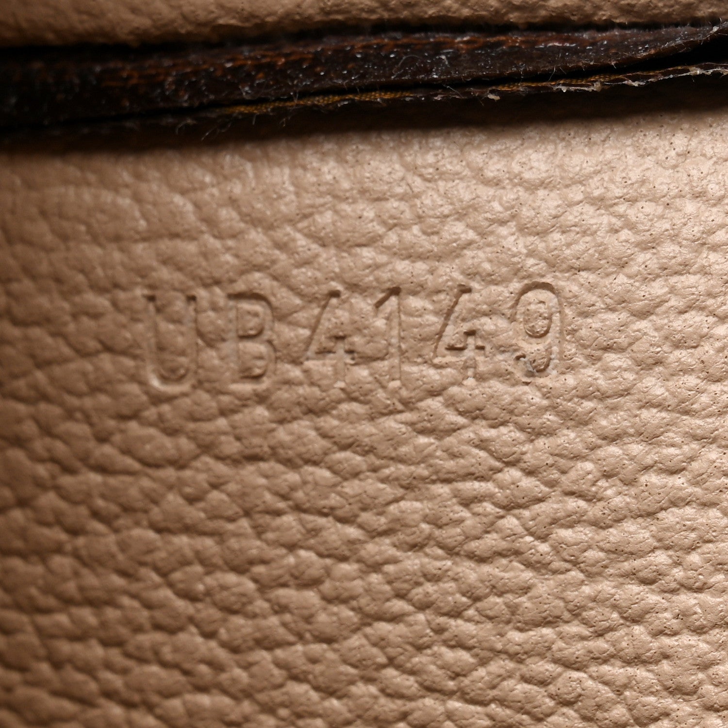 Louis Vuitton Monogram Toiletry Pouch 19 6 of 8