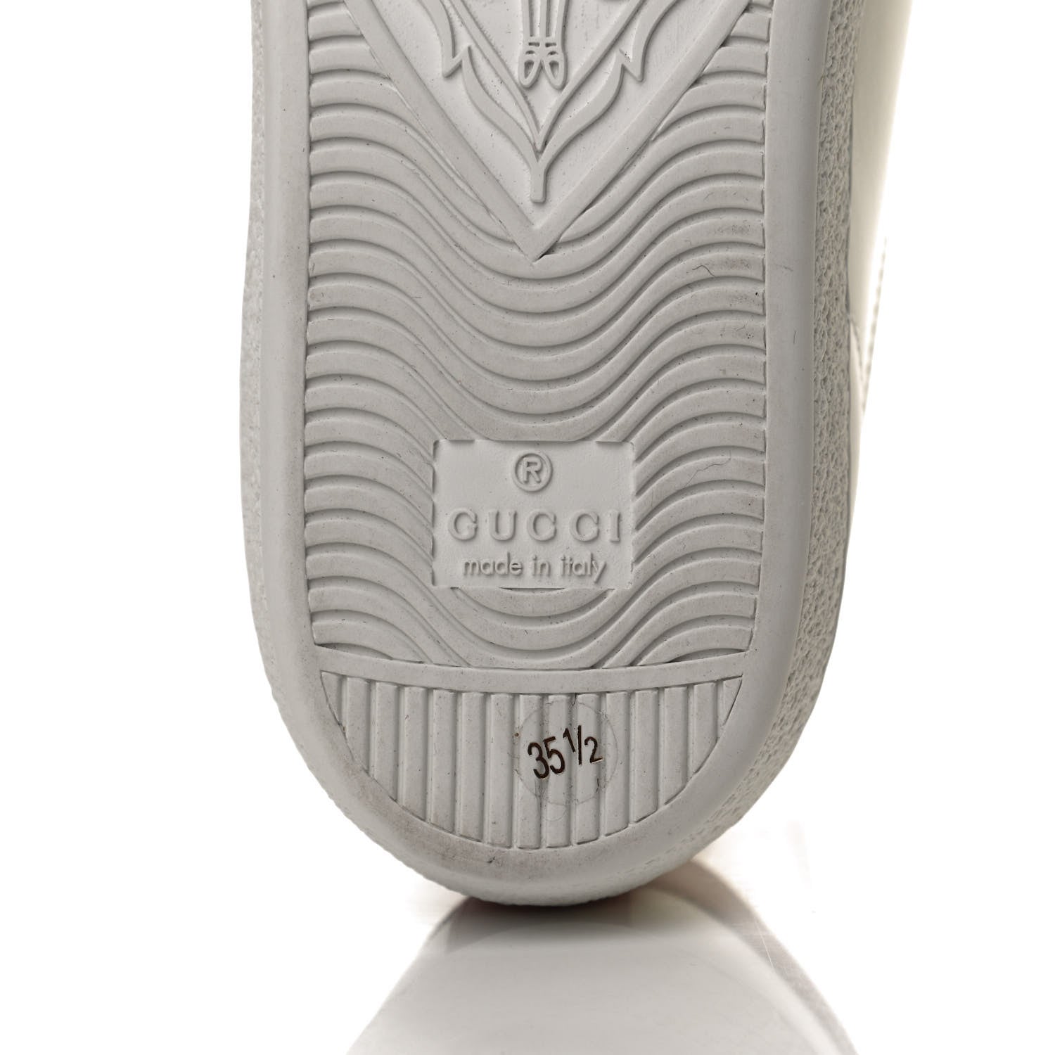 Gucci Calfskin Interlocking G Perforated Womens Ace Sneakers 35.5 White Hibiscus Red 8 of 9
