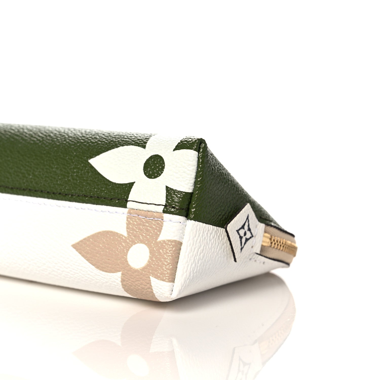 Louis Vuitton Monogram Giant Cosmetic Pouch Kaki 8 of 8
