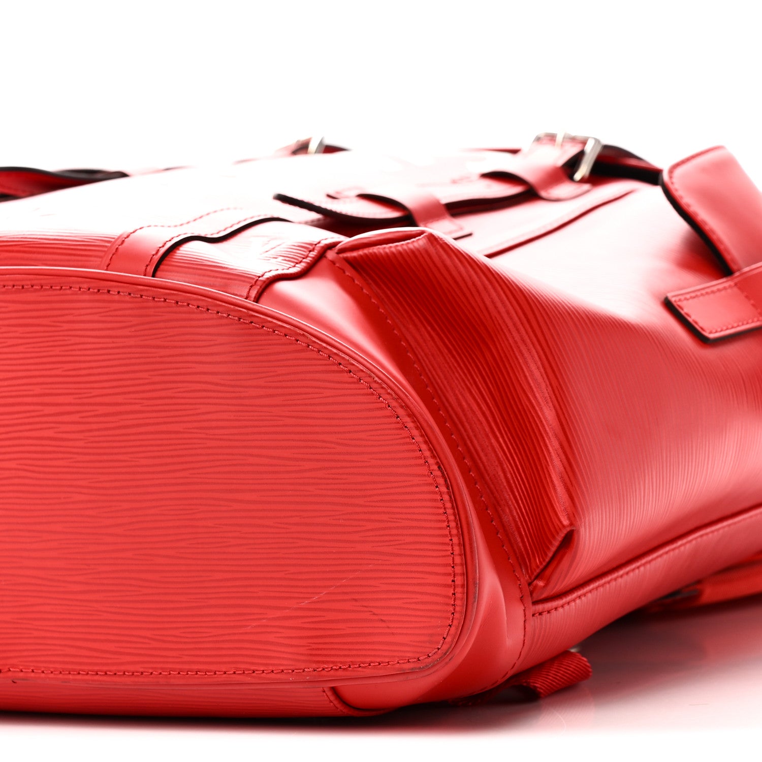 Louis Vuitton X SUPREME Epi Christopher Backpack PM Red 1906158 – FASHIONPHILE