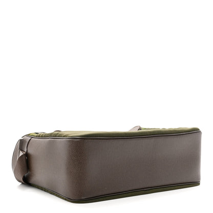 Louis Vuitton Taiga Taimyr Messenger Bag Epicea 3 of 9