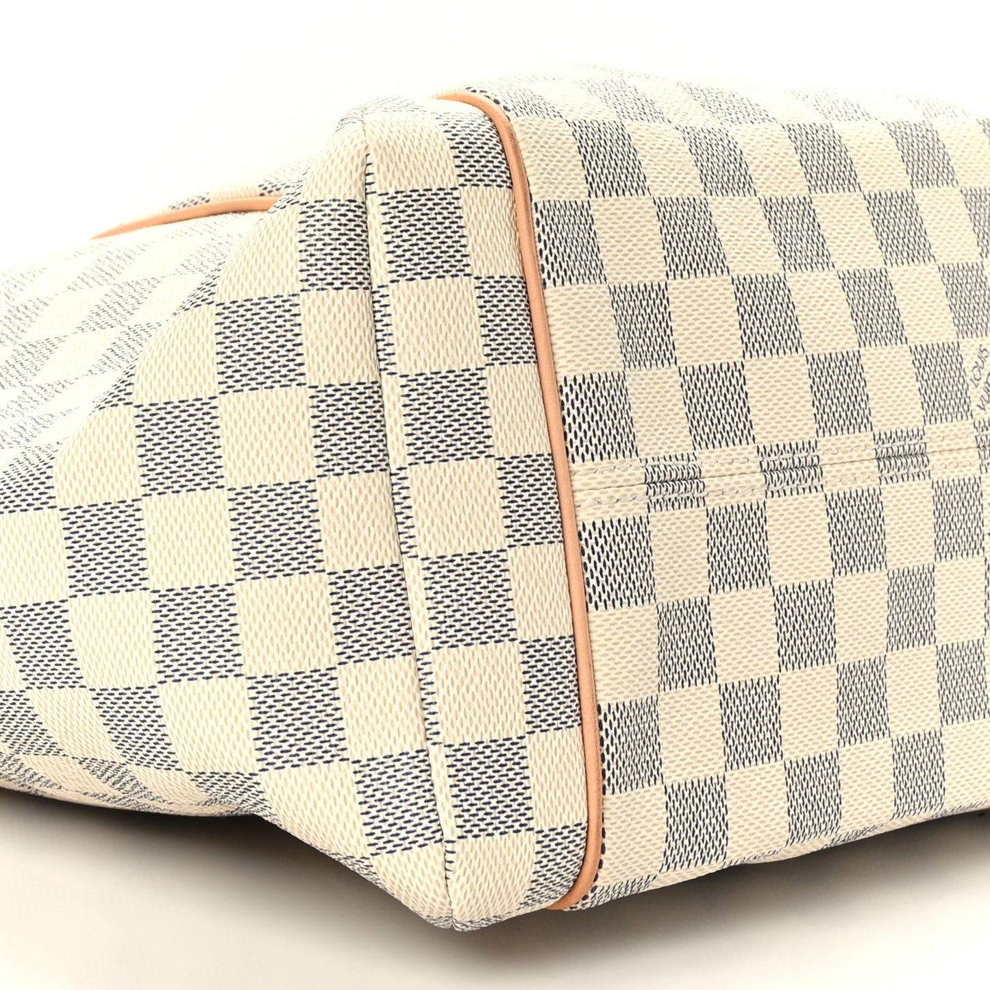 Damier Azur Totally MM
