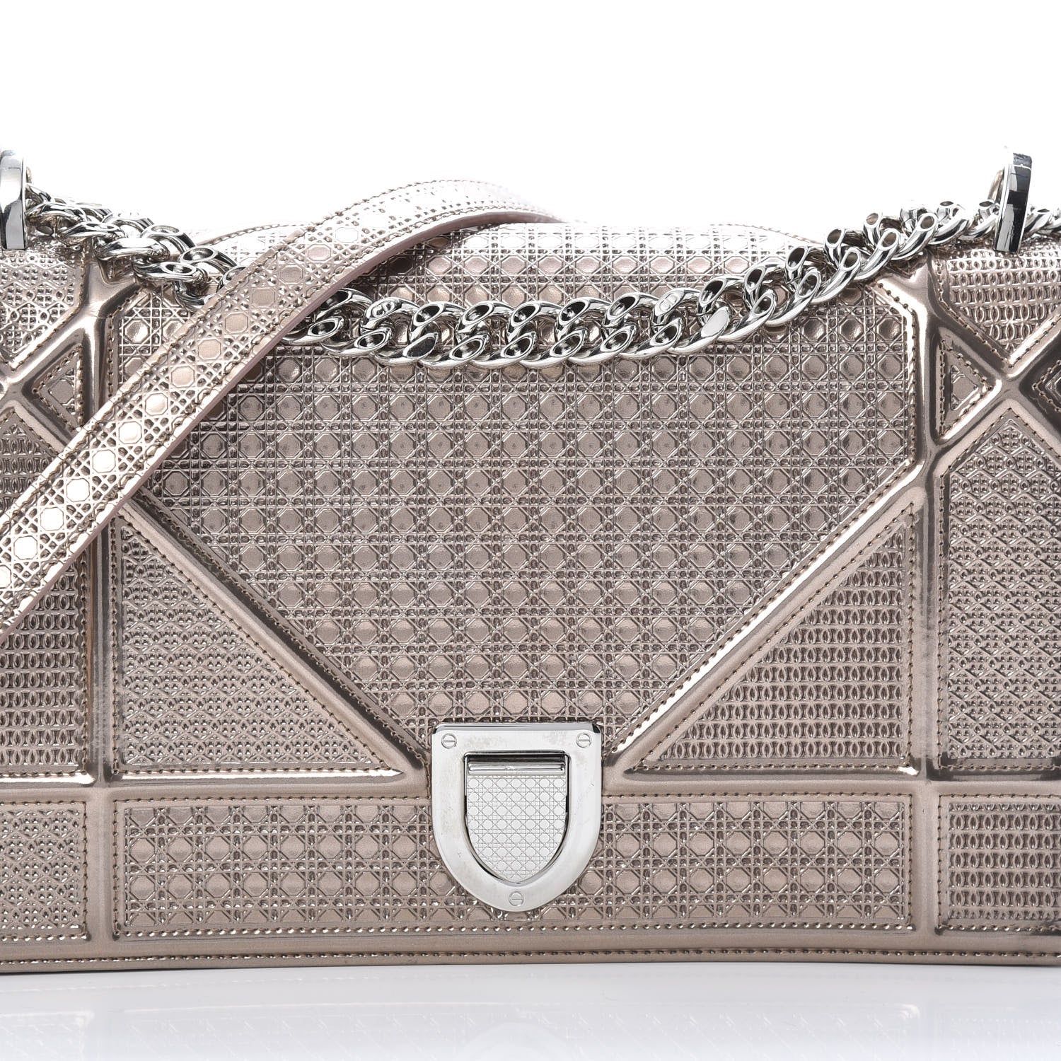 Christian Dior Metallic Patent Micro-Cannage Medium Diorama Flap Bag Pink 9 of 17