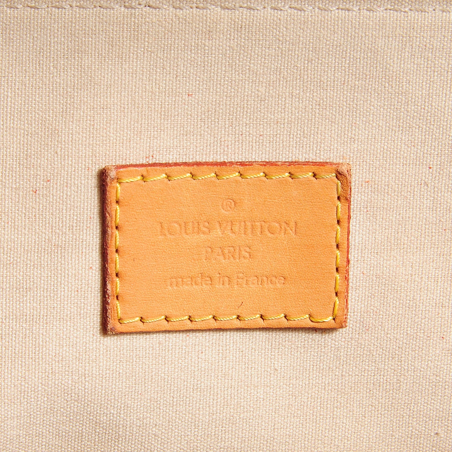 Louis Vuitton Vernis Alma GM Blanc Corail 5 of 7
