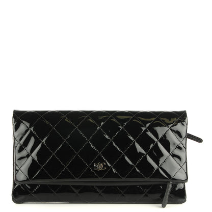 Chanel Patent Calfskin Quilted Beauty CC Clutch Black 1 of 7