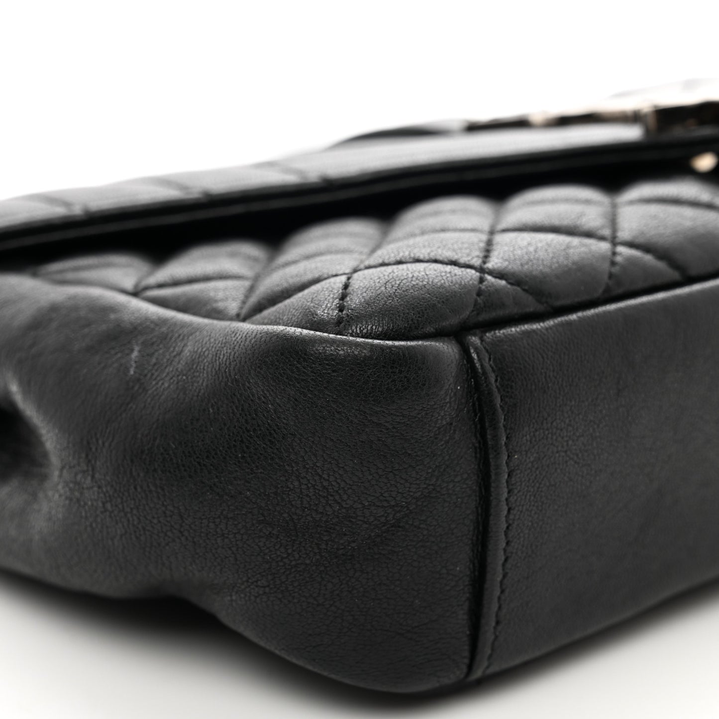 Sheepskin Tri-Quilt Monogram Medium College Bag Black