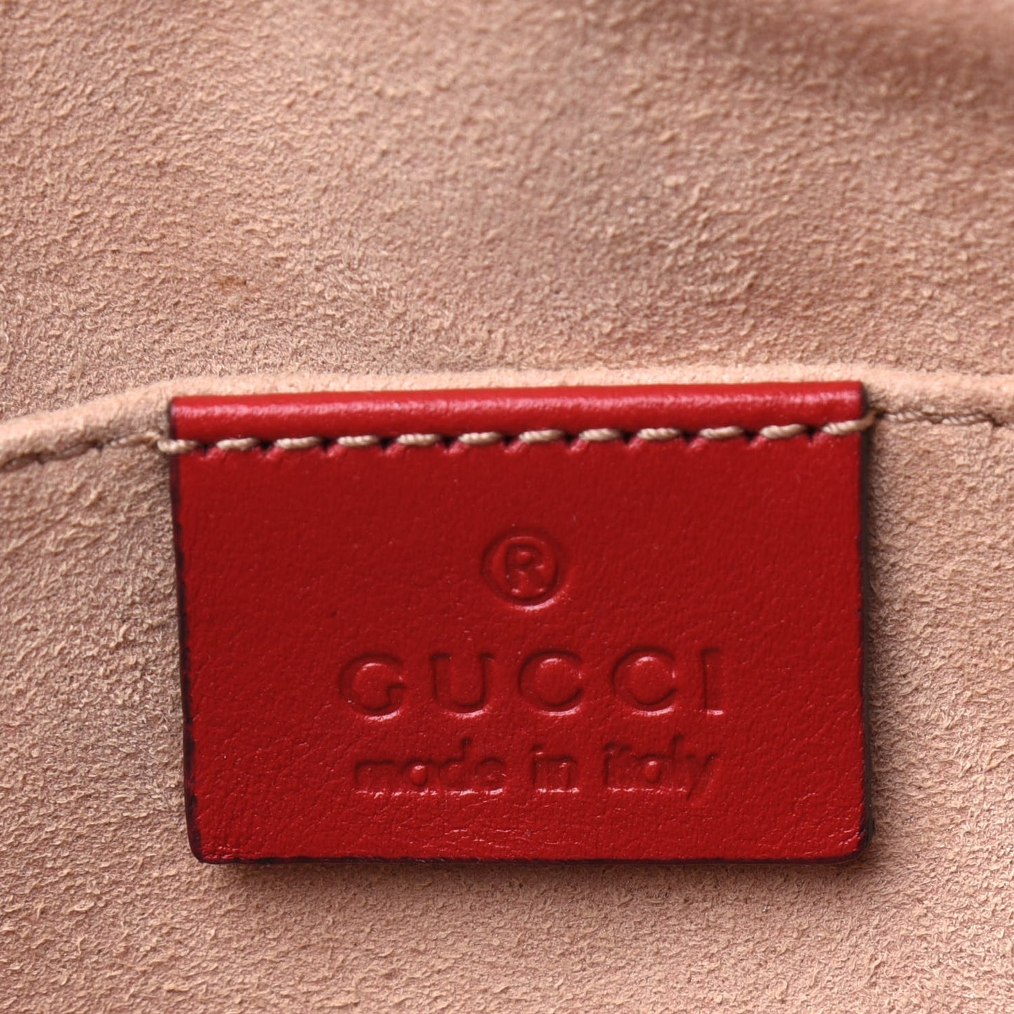 Calfskin Matelasse Small GG Marmont Chain Shoulder Bag Hibiscus Red
