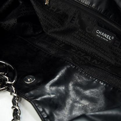Chanel Vinyl XL Coco Cabas Black 11 of 17