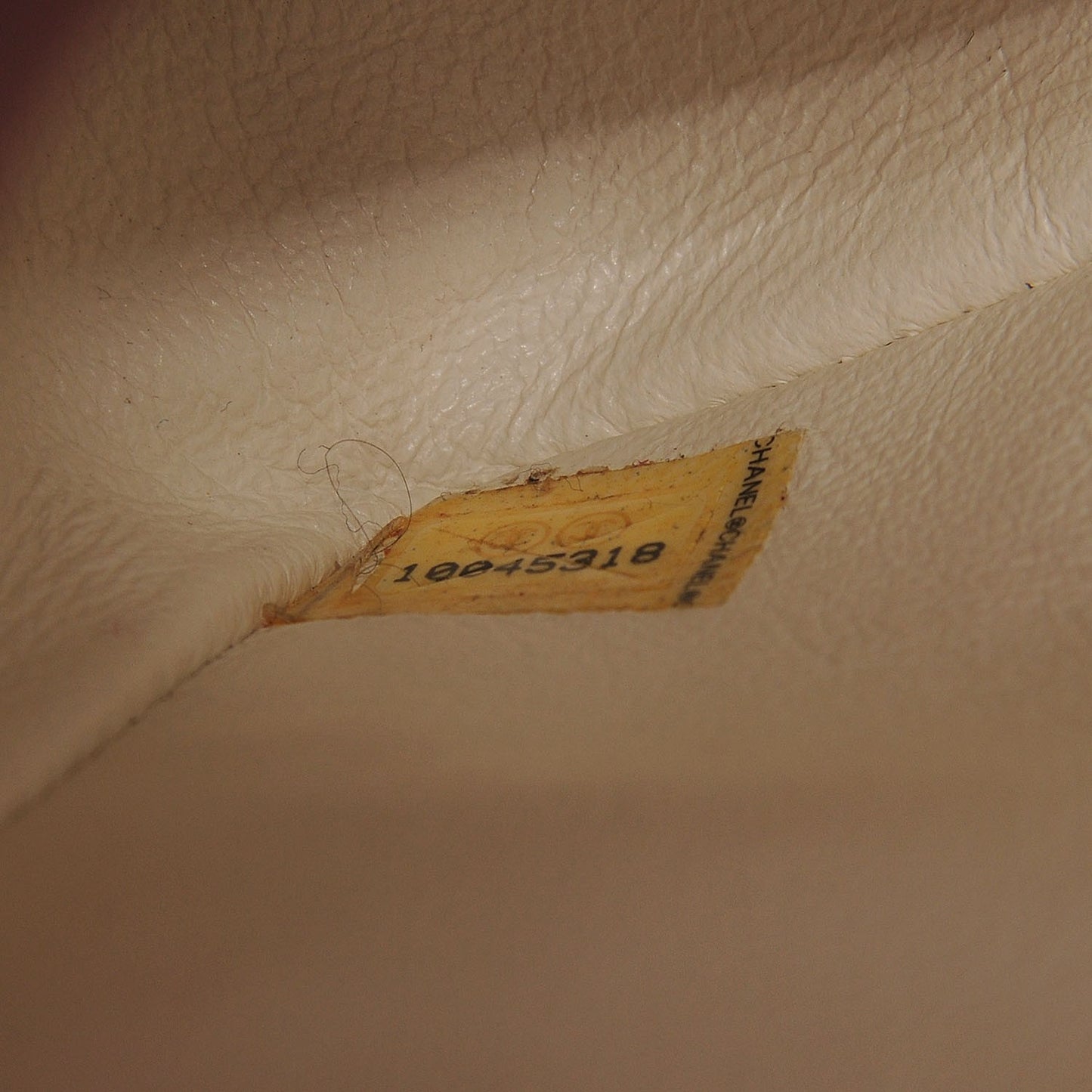 Caviar Quilted Medium Double Flap White