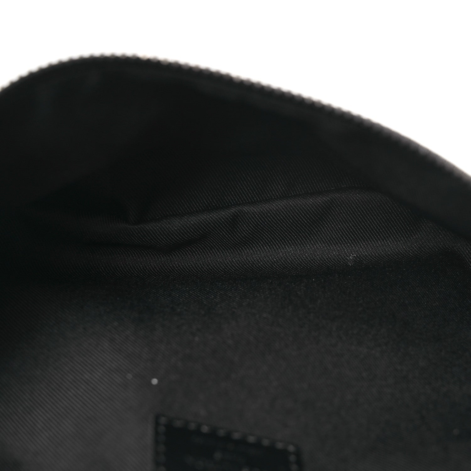 Louis Vuitton Monogram Eclipse Discovery Bumbag 5 of 10