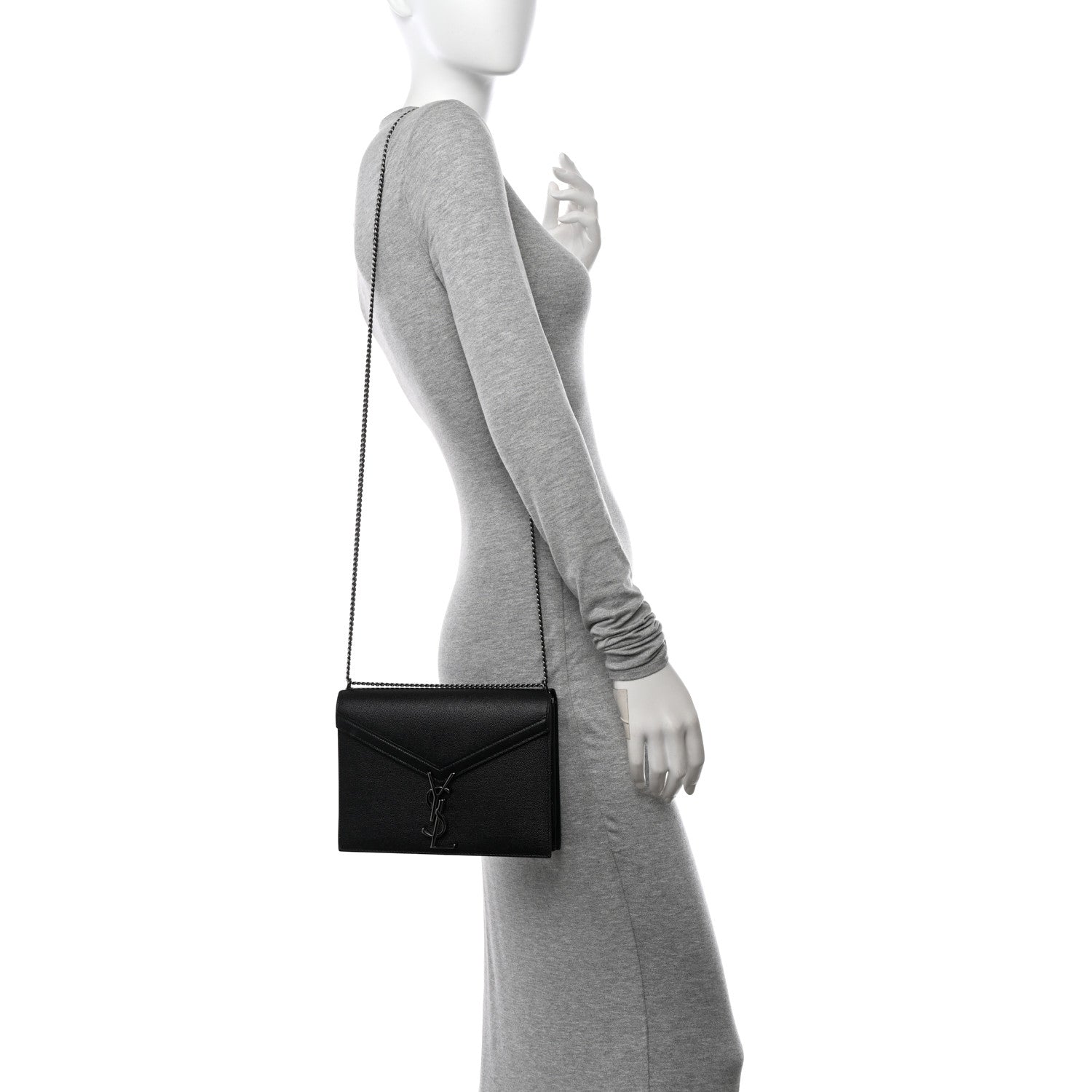 Saint Laurent Grain De Poudre Monogram Cassandra Clasp Bag Black 3 of 10