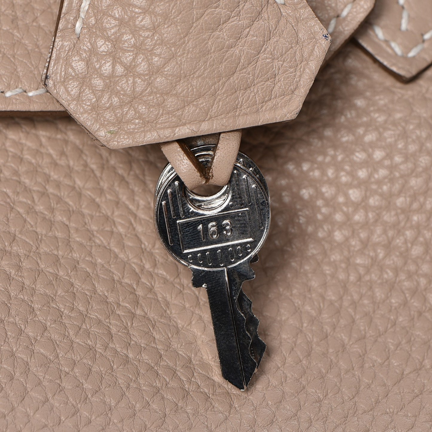 Taurillon Clemence Birkin 35 Argile