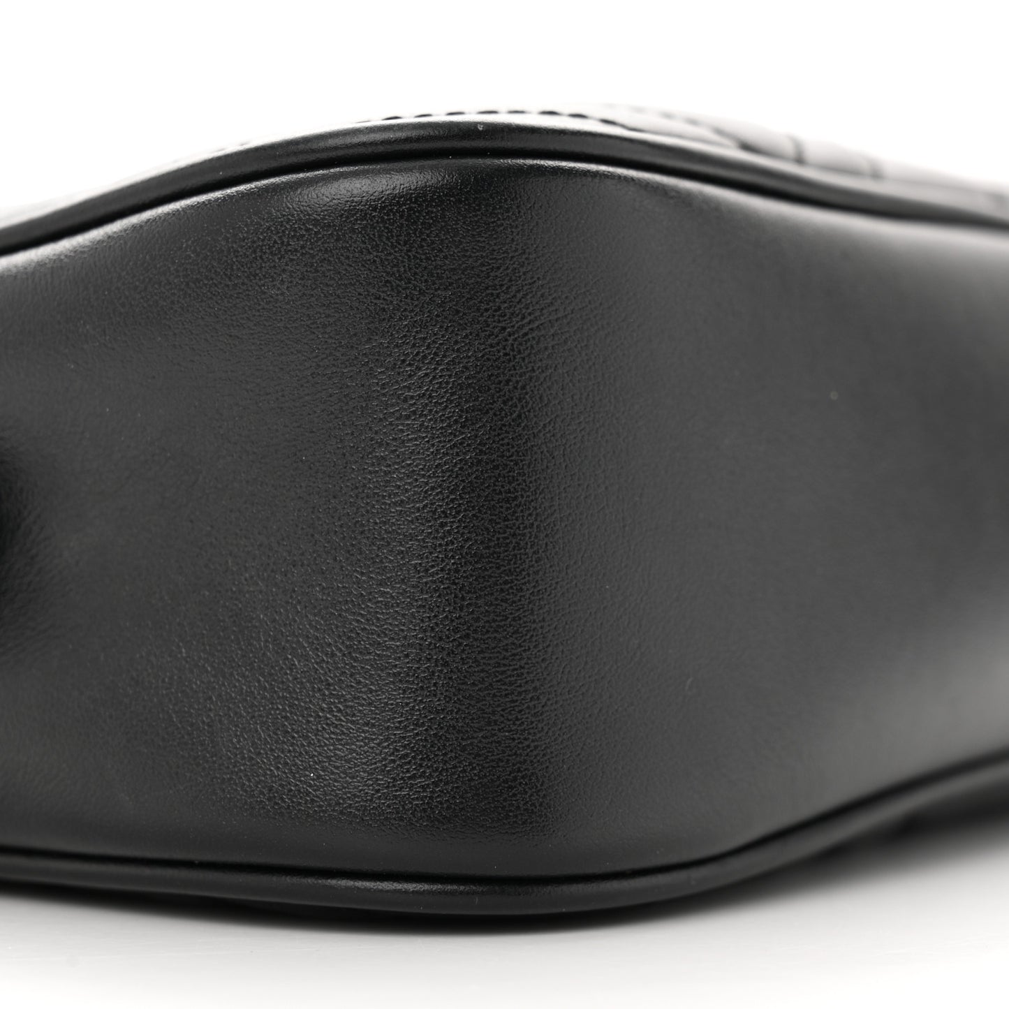 Calfskin Matelasse Small GG Marmont Chain Shoulder Bag Black
