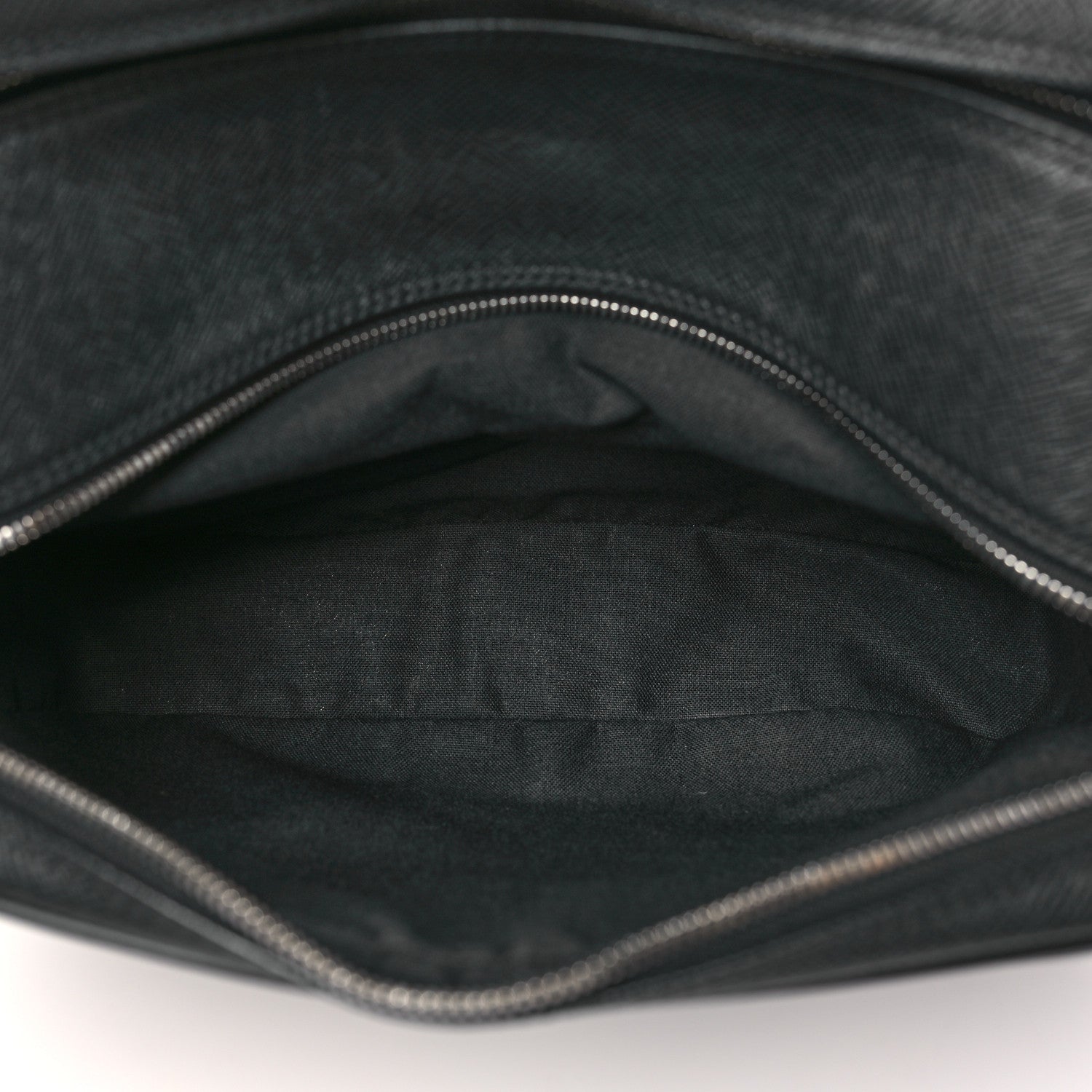 Louis Vuitton Taiga Reporter Messenger Ardoise 5 of 10