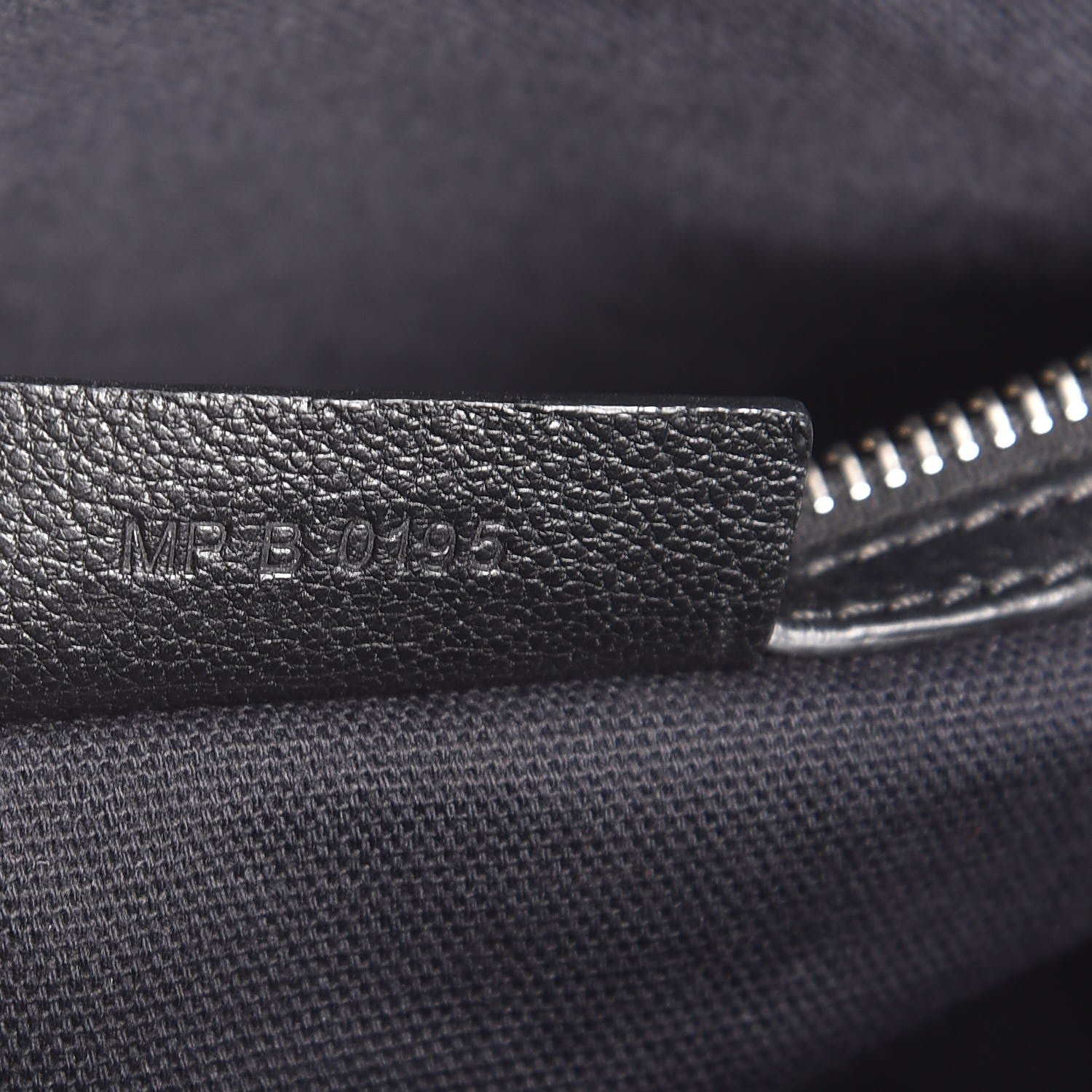 Givenchy Sugar Goatskin Medium Antigona Black 7 of 11