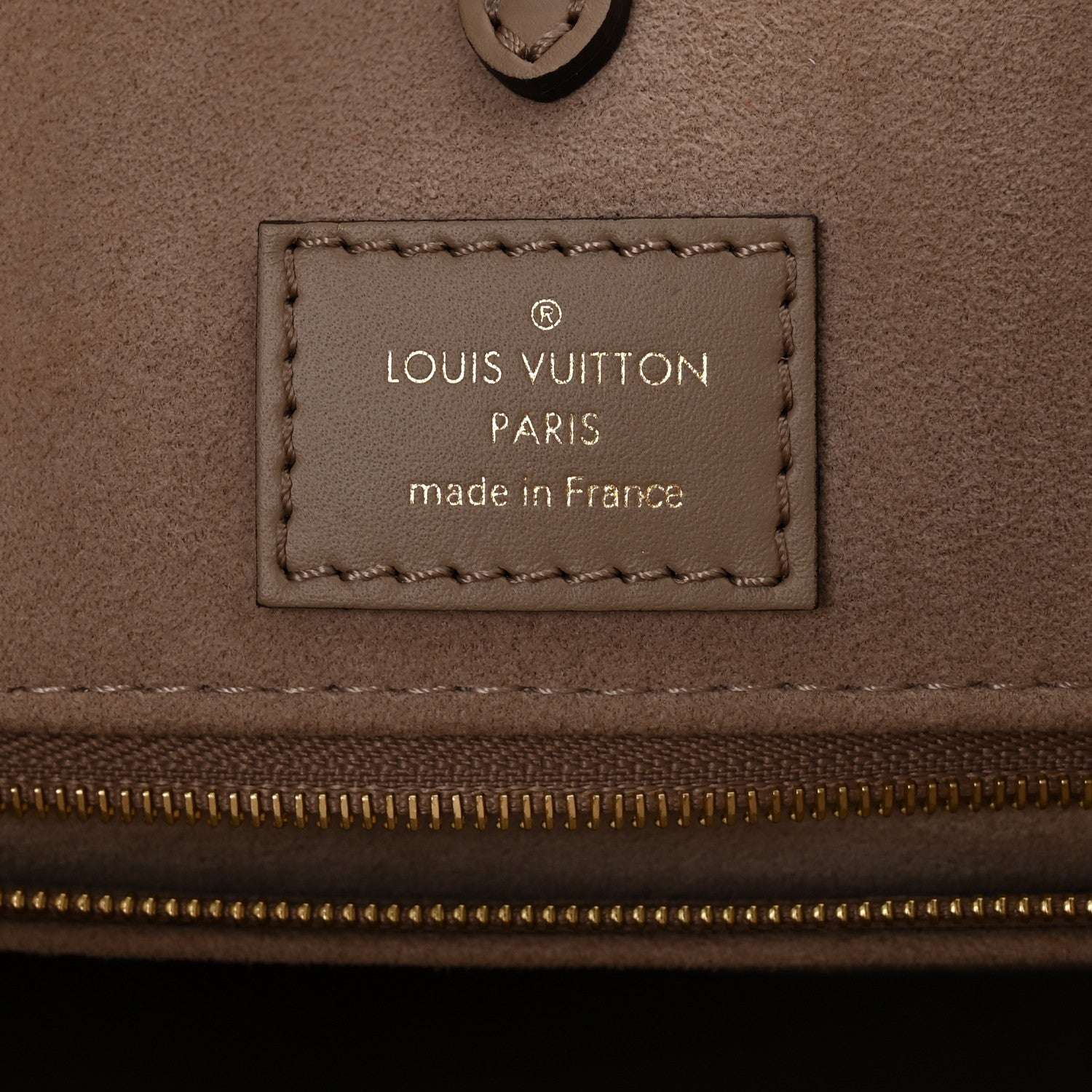 Louis Vuitton Empreinte Monogram Giant Onthego MM Tourterelle Creme 6 of 13