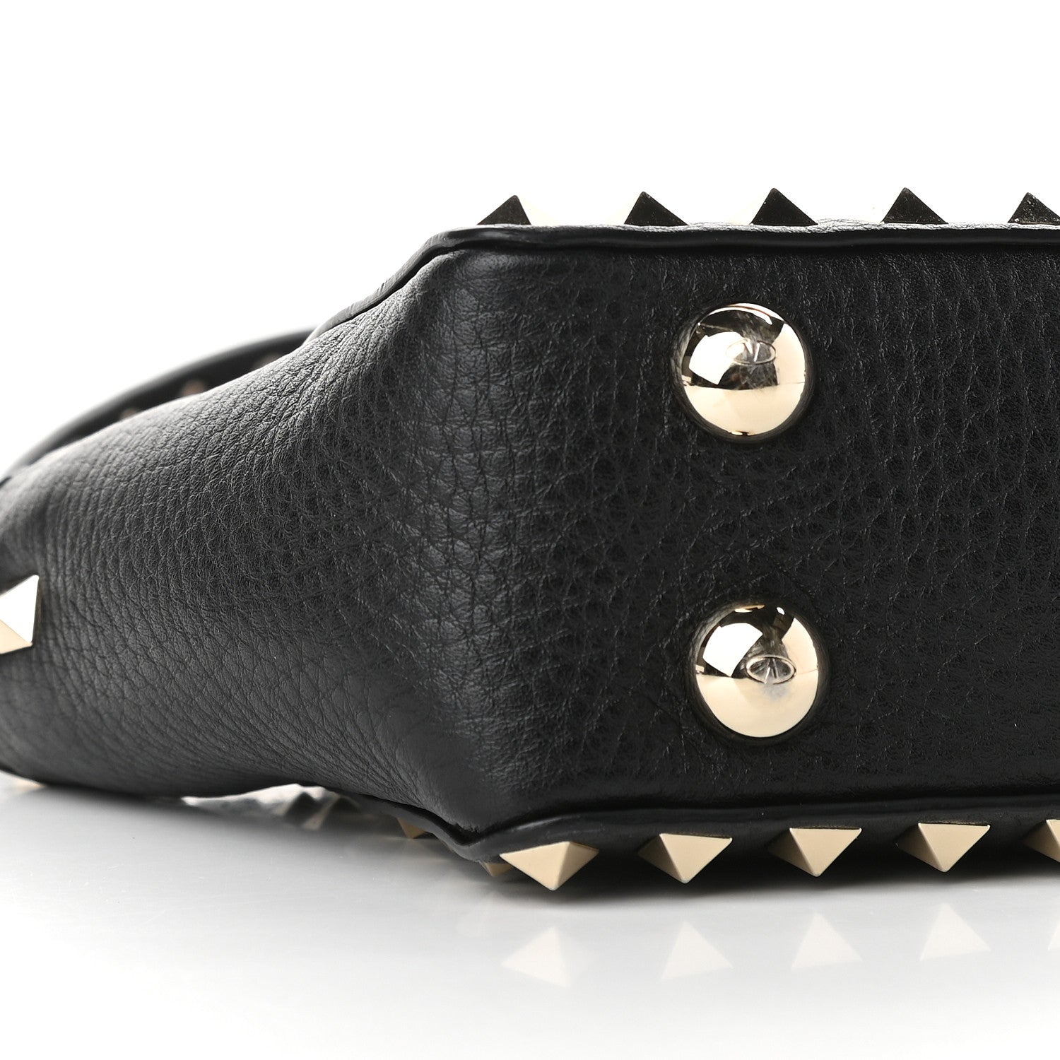 Valentino Garavani Pebbled Calfskin Micro Rockstud Tote Black 7 of 8
