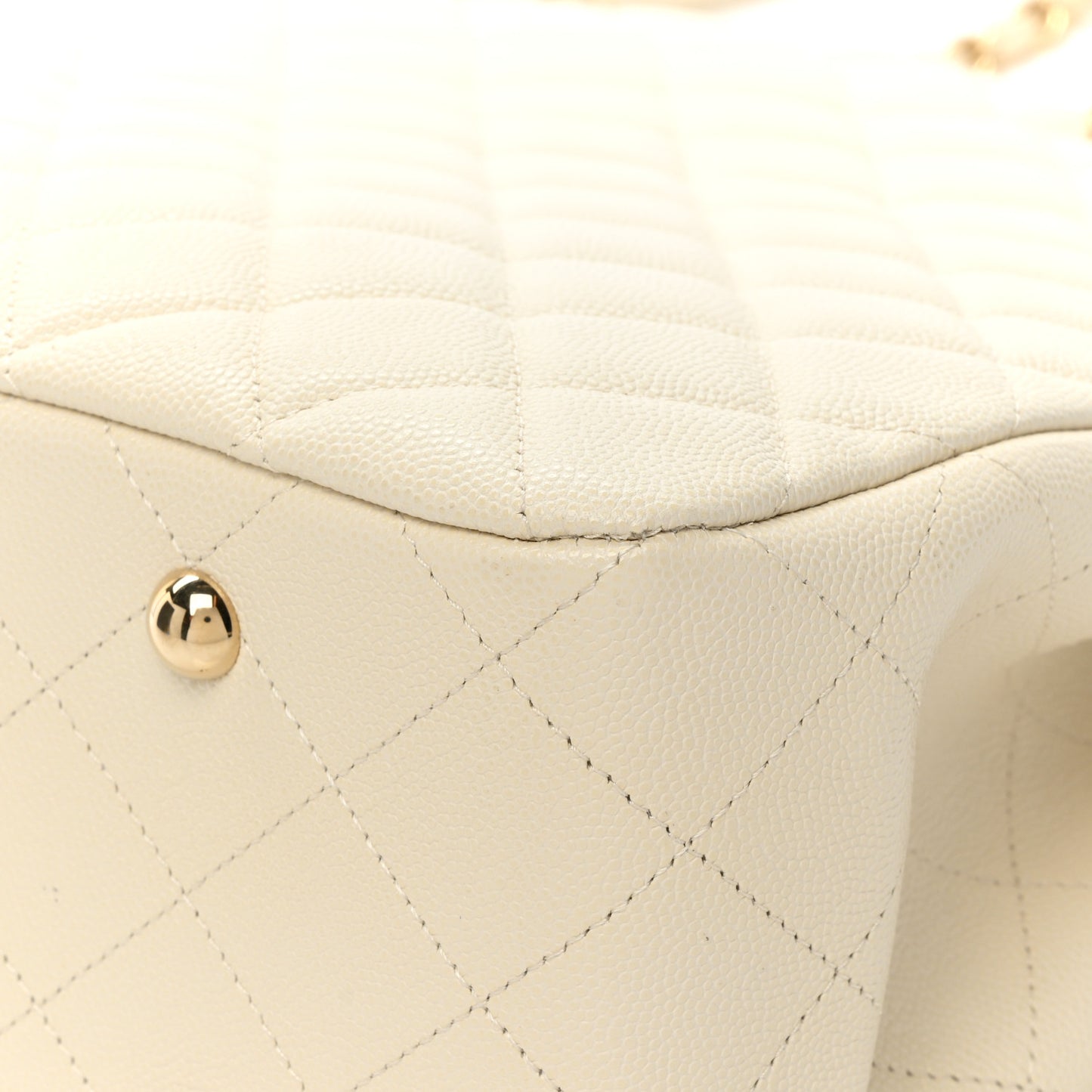 Caviar Quilted Large Classic Shopping Tote White