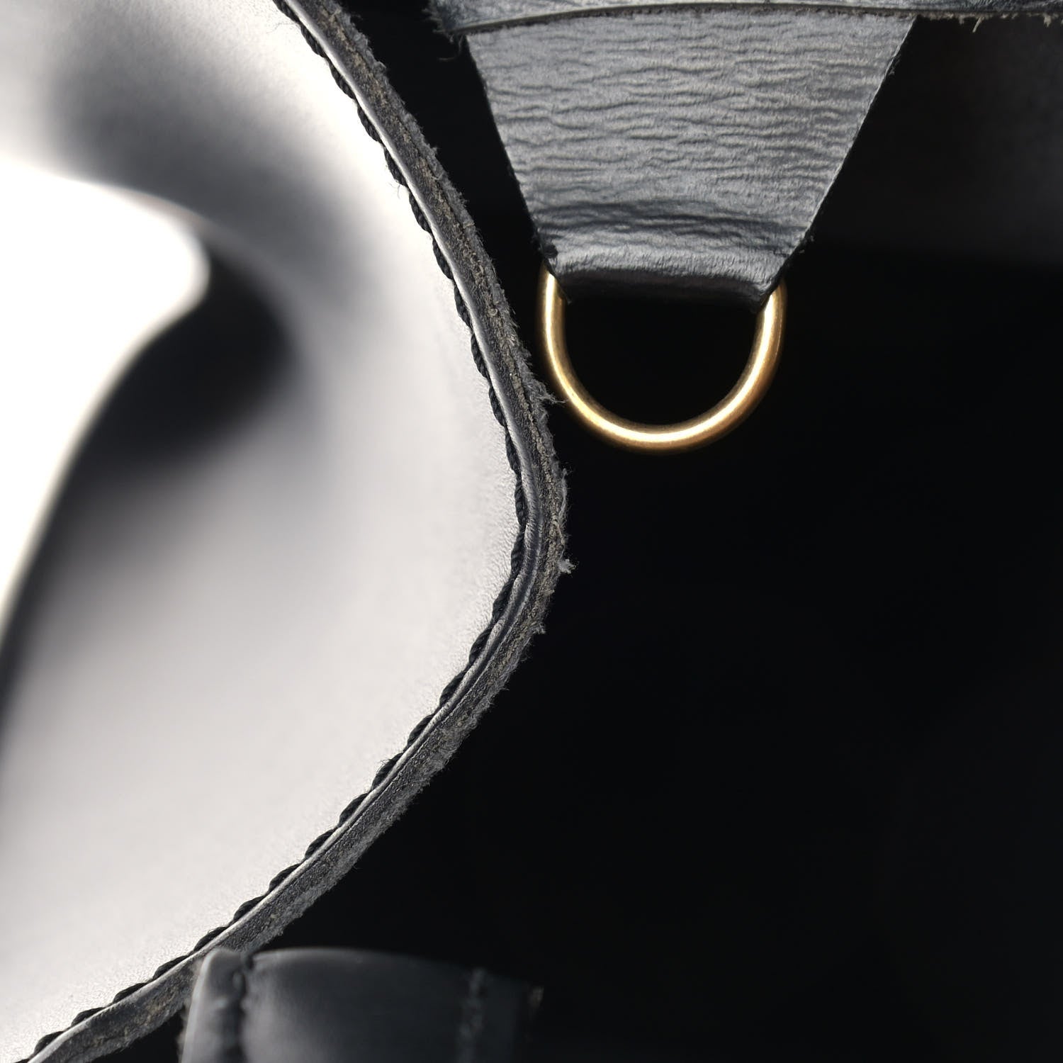 Louis Vuitton Epi Cluny Black 10 of 17