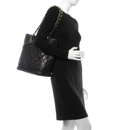 Chanel Lambskin Quilted Tote Black 2 of 8