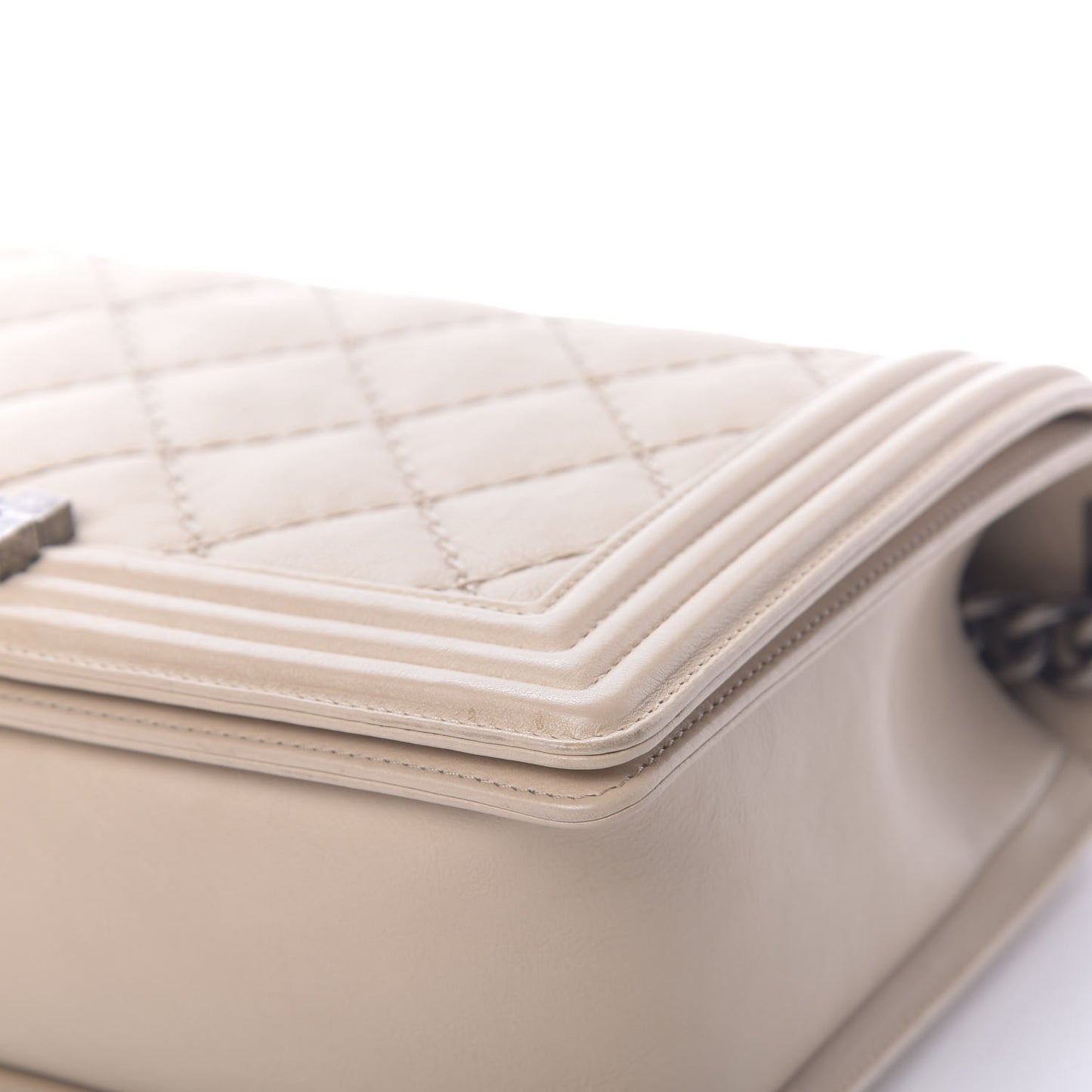 Quilted Double Stitch New Medium Boy Flap Beige