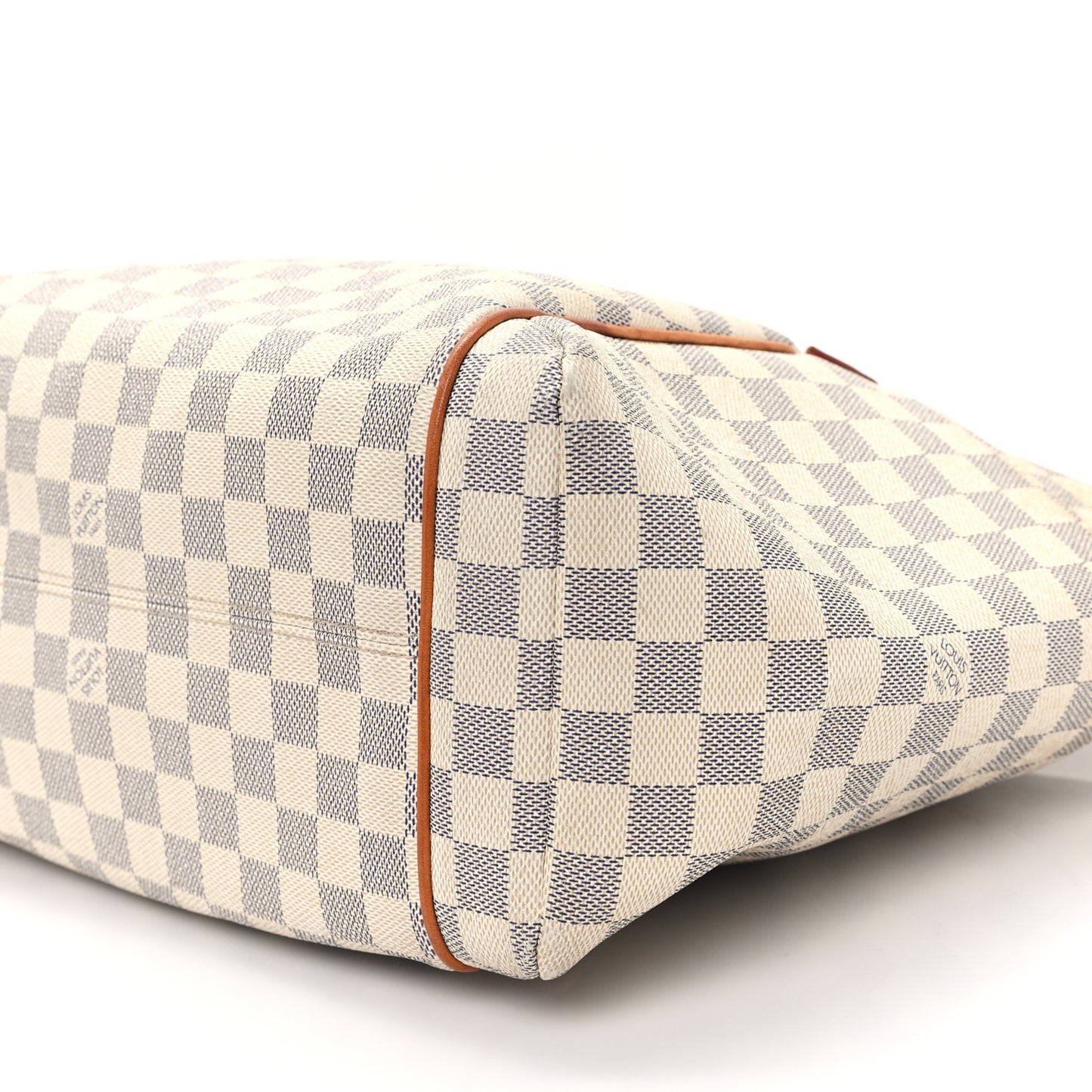 Damier Azur Totally MM
