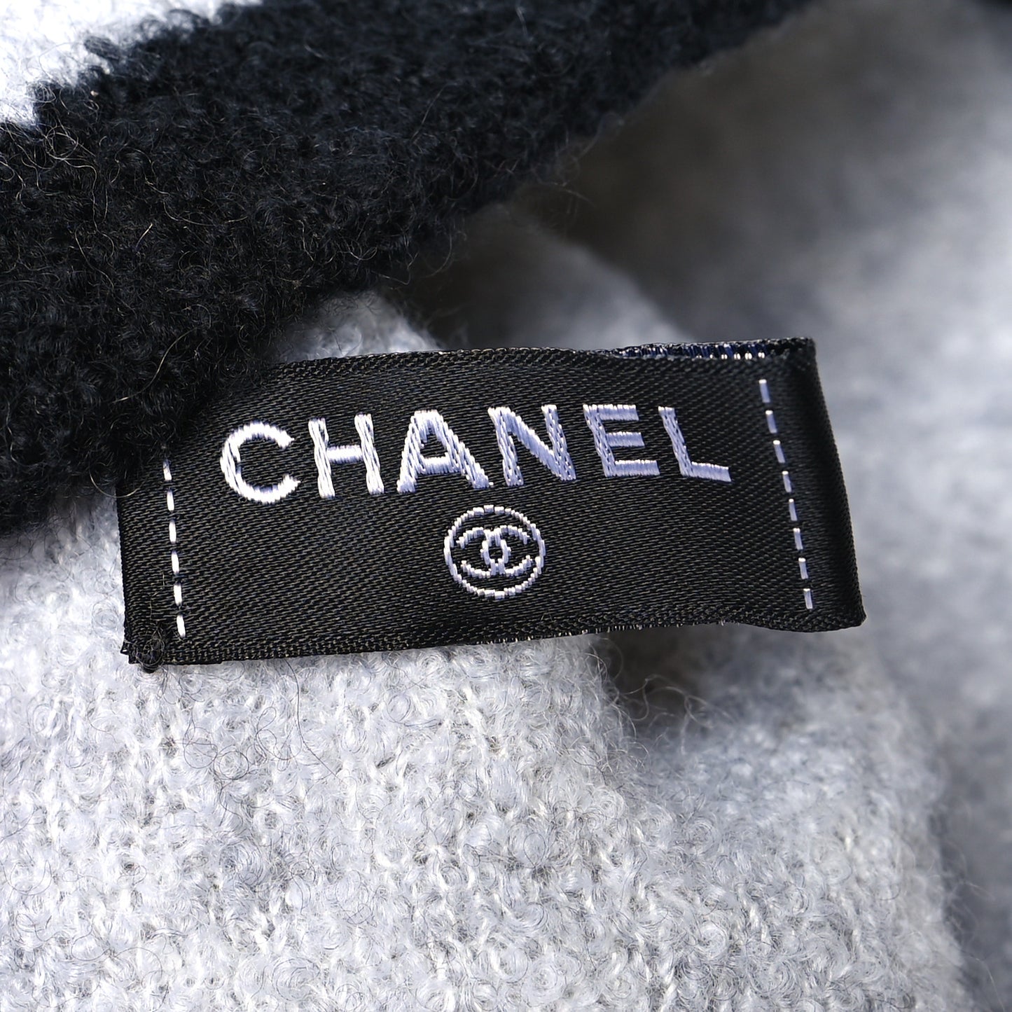 Cashmere Silk CC Beanie Hat Grey Black