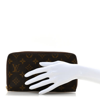 Louis Vuitton Monogram Zippy Organizer Wallet 2 of 9