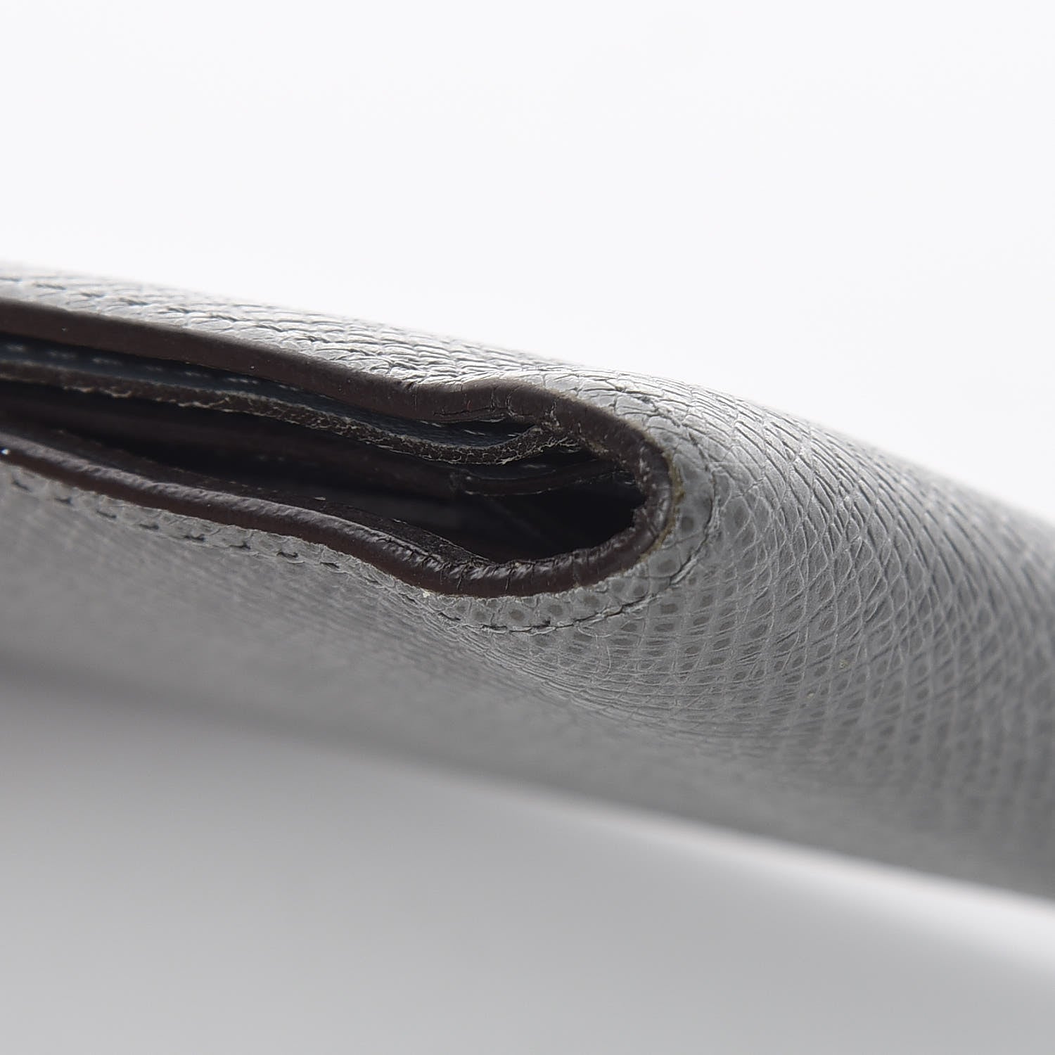 Louis Vuitton Taiga Multiple Wallet Glacier 11 of 11