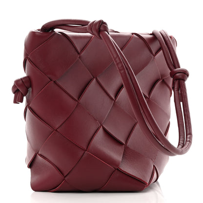Bottega Veneta Nappa Maxi Intrecciato Clasp Bucket Bag Bordeaux 3 of 11