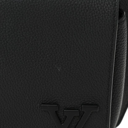 Louis Vuitton Grained Calfskin Aerogram Takeoff Sling Black 11 of 11