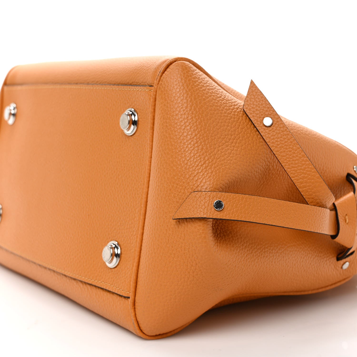 Louis Vuitton Veau Nuage Milla PM Safran 8 of 11